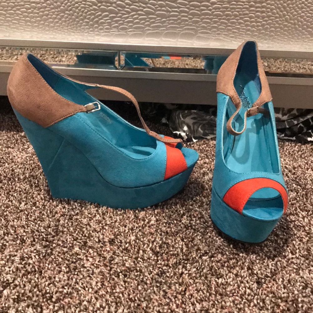 Charolette Russe Suede Wedges size 8